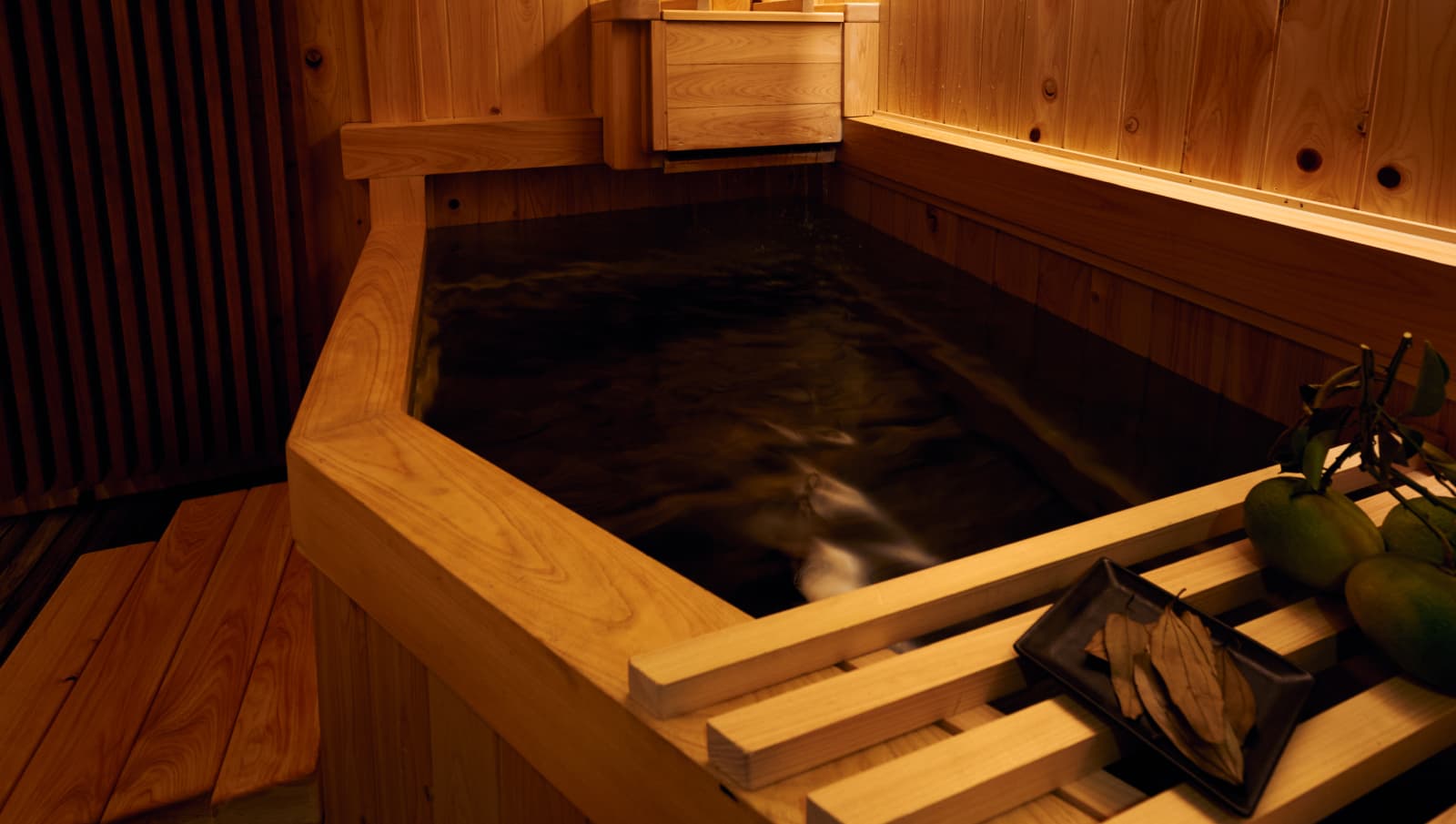 檜の温泉風呂